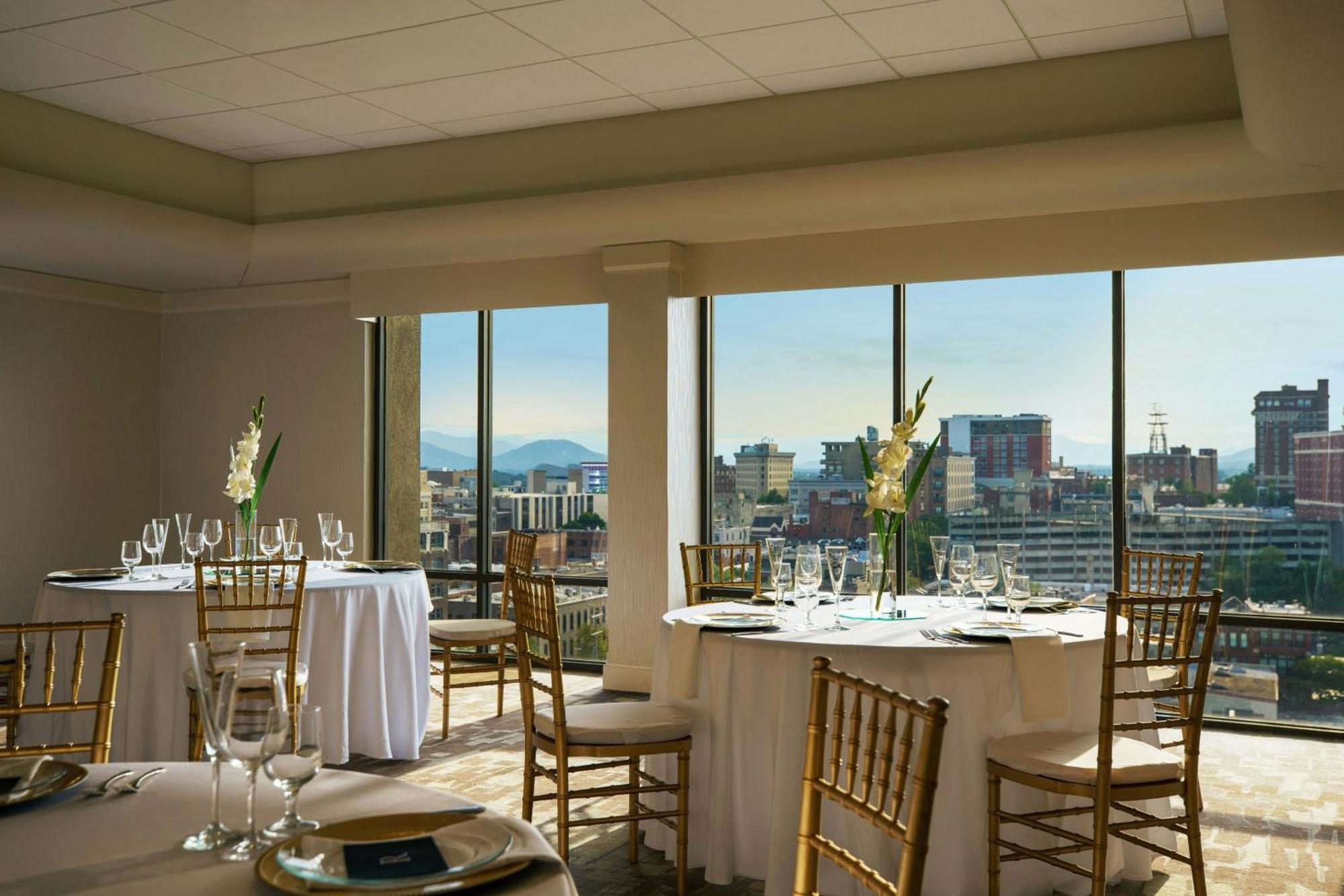 Renaissance Asheville Downtown Hotel Exterior photo
